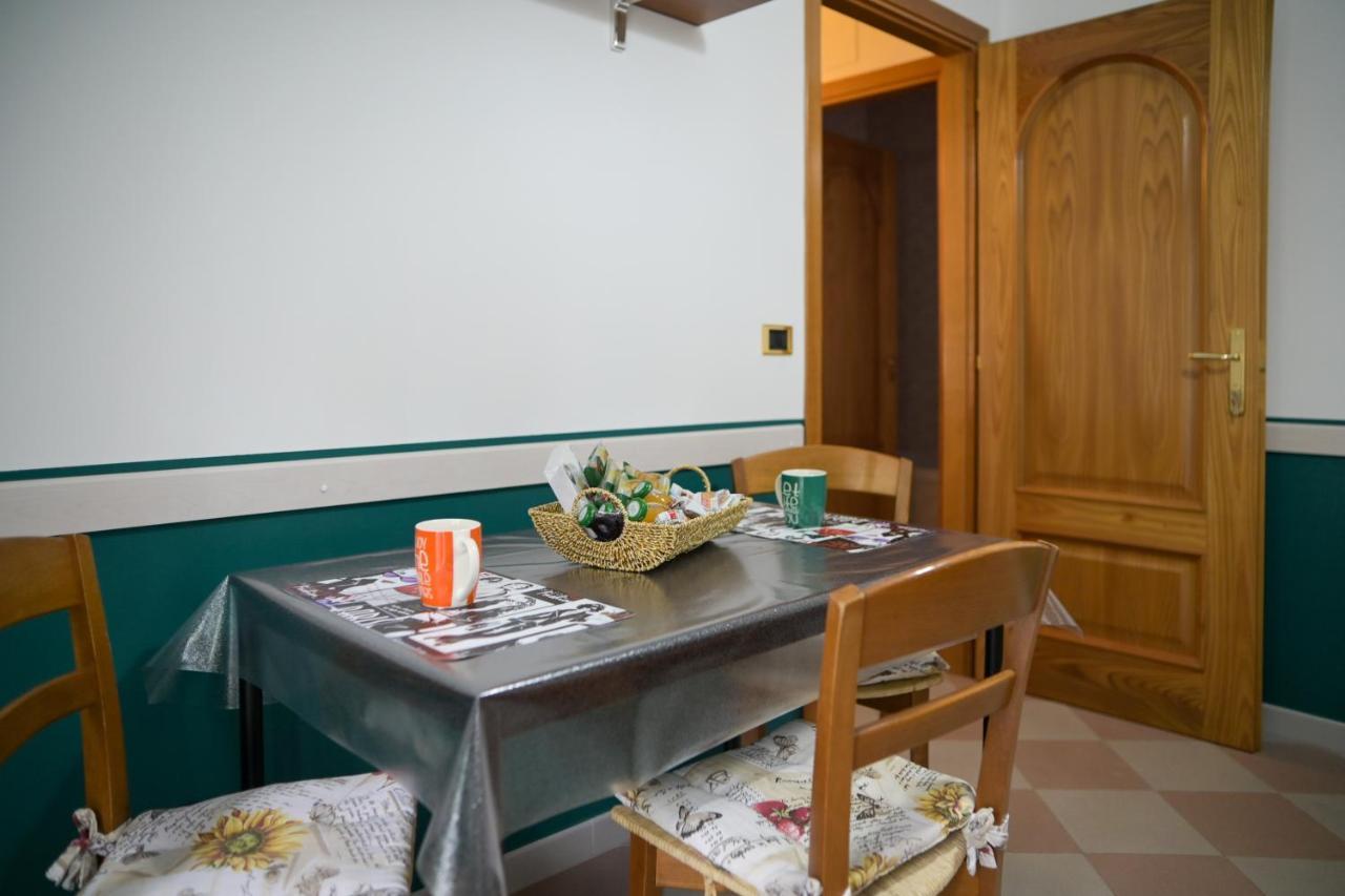 B&B Apartment 1970 Lauria Inferiore Luaran gambar